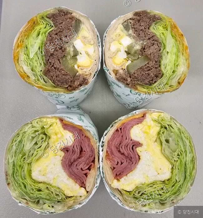 당진의 한 샐러드 전문점에서 다양한 종류의 샐러드 랩을 판매하고 있다.