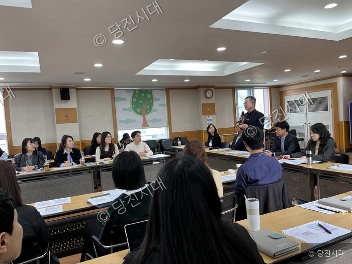(재)당진시청소년재단이 제7차 청소년 기본계획 분석 포럼을 열고 있다.