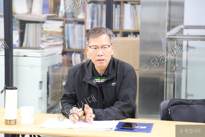 김병빈 센터장이 당진화력발전소 폐쇄 관련 좌담회에서 발언하고 있다.