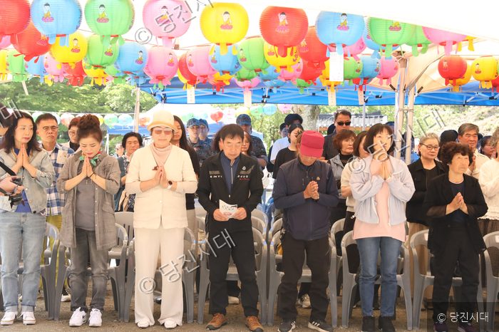 불기 2570년 부처님 오신 날을 맞아 당진 사찰에서 봉축 법요식이 열리고 있다.