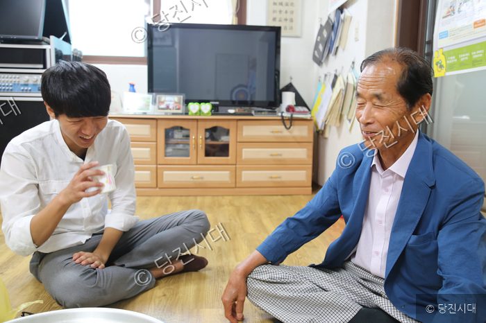 “아내를 위한 황토집을 짓다” — 사진 1