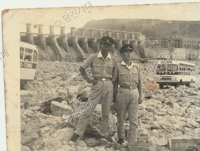 "학창시절을 함께한 홍선이"