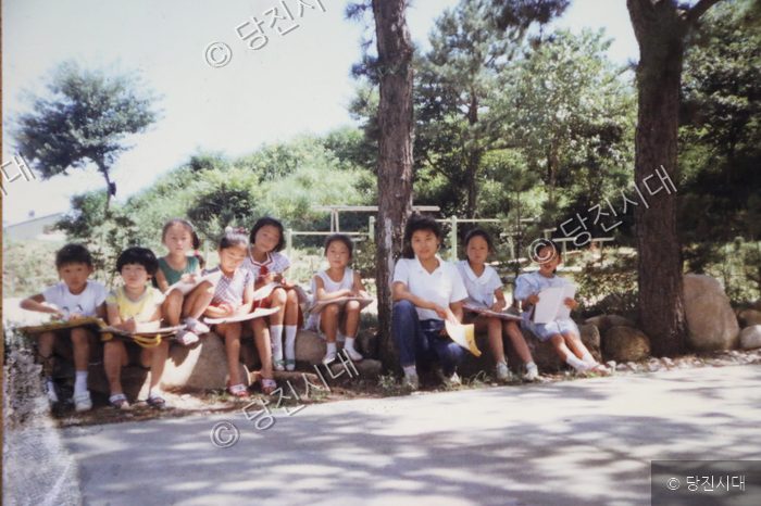 생일마다 선물한 인물화 대학교를 다닐 때