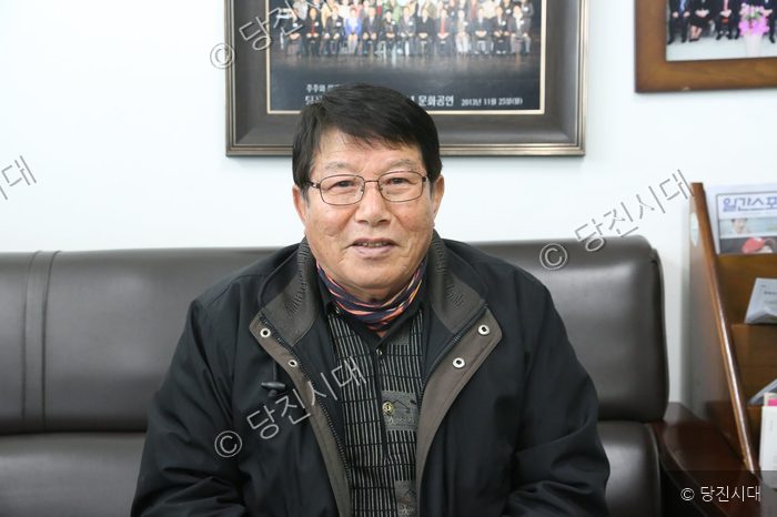 "며느리에게 직접 만든 감사패 전달"