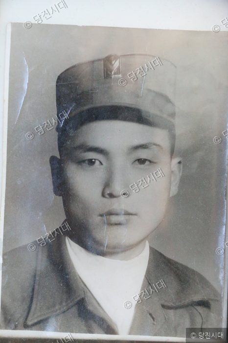 22살 앳된 내 모습 23세 때 내 모습이다.