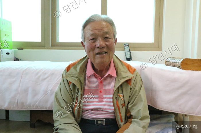 "마을 곳곳을 누비던 집배원"