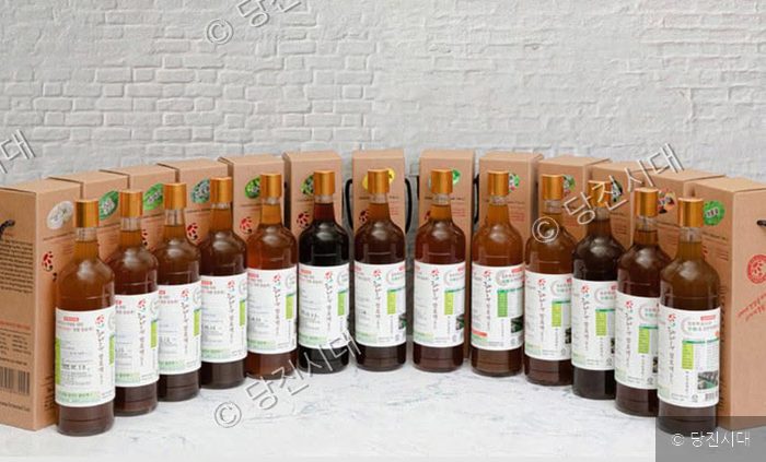 해나루발효식품에서 생산한 발효 음료 제품들이 나열되어 있다.